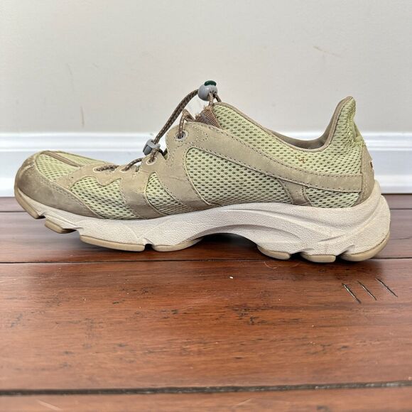 L.L. Bean Athletic Walking Running Shoes 05330 Women's 11M Green Mesh Sneakers - Picture 3 of 13